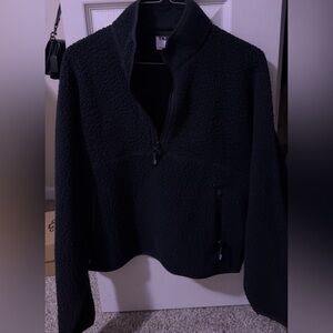 Aritzia fleece quarter zip small black